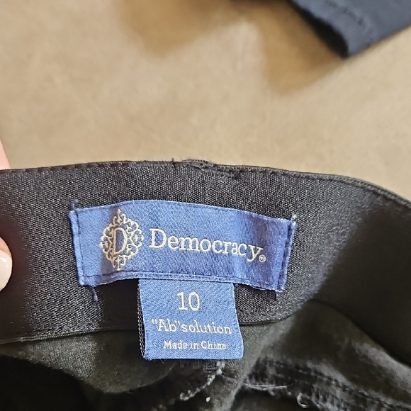 Democracy Denim - Democracy Black Skinny Jeans with Modern Fit